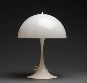 Verner panton, Panthella Bordlampe Denne vare er sat til omsalg under nyt varenummer 4040089