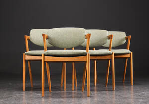 Kai Kristiansen. Fire stole af egetræ, model 42 4