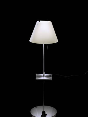 Paolo Rizatto for Luce plan. Bordlampe, model Constanzina   