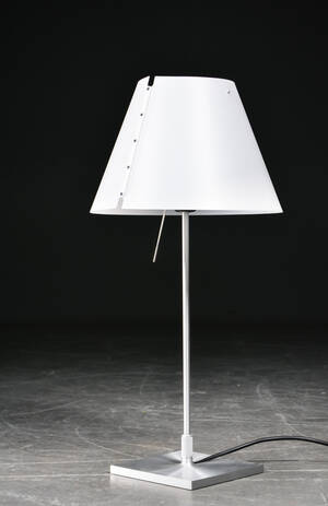 Paolo Rizatto for Luce plan. Bordlampe, model Constanzina 