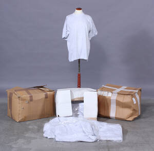 Parti med T-shirts, ass. størrelser ca. 290 stk