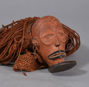 Afrikansk maske, 20. årh.