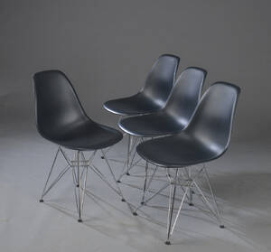 Charles Eames, sæt på fire stole model DSR, sorte 4