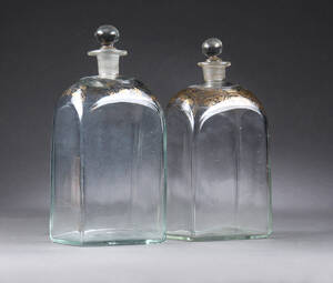 To svenske cantineflasker af mundblæst glas, ca. 1830 2