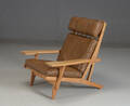 Hans J. Wegner. Lænestol, egetræ, model GE-375 