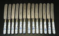 Tretten musselmalede middagsknive 13