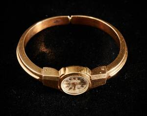 Damarmbandsur, Omega