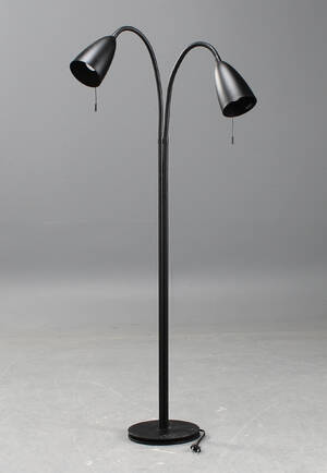Niclas Hoflin, golvlampa arkipelag Twin, svart matt