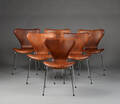 Arne Jacobsen. Sæt på seks stole syveren , model 3107, nybetrukket med cognacfarvet Range Analin læder 6