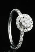 Ring in 14k set with brilliant cut diamonds 0.50 ct