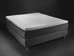 Winther Design, Dobbeltseng størrelse 180x200 cm. Med hovedgærde Denne vare er sat til omsalg under nyt varenummer 4486784