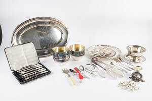 Samling nysilverföremål, 1900-tal