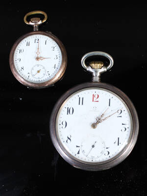 Fickur, silver, bl.a Omega 2