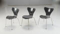 Arne Jacobsen. Tre stole, model 3107 3