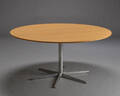 Arne Jacobsen  Piet Hein. Supercirkulært spisebord