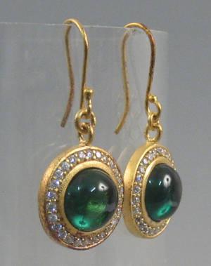 Julie Sandlau. Monaco ørelokker 2