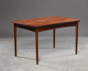 Spisebord med hollandsk udtræk, teaktræ Denne vare er sat til omsalg under nyt varenummer 4236348