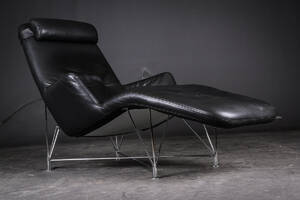 Kenneth Bergenblad og DUX, Superspider chaiselongue, sort læder