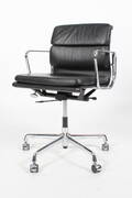 Charles Eames. Soft Pad kontorstol, Model EA-217