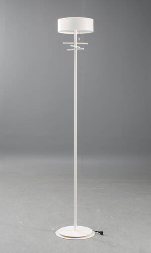 Niclas Hoflin, Rubn, golvlampa James med klädhängare, vit matt