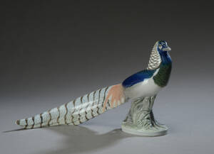 Royal Copenhagen. Figur af porcelæn, Sølvfasan nr. 1881 