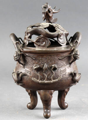Kinesiske røgelseskar af bronze, 1800-1900-tallet