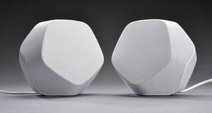 Bang  Olufsen. Et par Beoplay S3, hvid 2