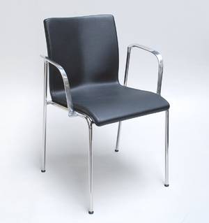 Erik Magnussen Chairik stol fra Engelbrechts Furniture