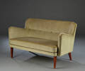 Overpolstret sofa. 
