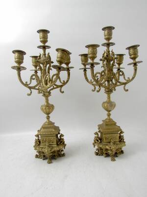 Kandelabrar, Ett par