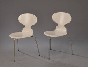 Arne Jacobsen. Par stole myren, model 3100. 2
