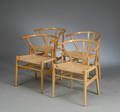 Hans J. Wegner, Fire Y- stole af egetræ, model CH-24 4