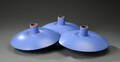 Poul Henningsen. Tre PH4 pendler. 3