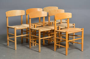 Børge Mogensen. Sæt på seks stole af egetræ, model J- 39 6