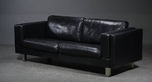 Mogens Hansen, 3 pers sofa med sort læder