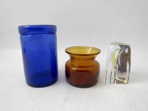 Konstglas, 3 delar
