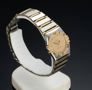 Omega Constellation, damearmbåndsur med diamanter Denne vare er sat til omsalg under nyt varenummer 4027405