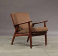 Dansk møbelproducent. Lænestol, teaktræ