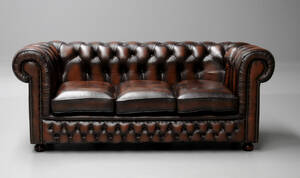 Chesterfield. Tre personers sofa