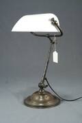 SKRIVBORDSLAMPA, SAMTIDA, METALL OCH VITT GLAS, HÖ CA 41 CM