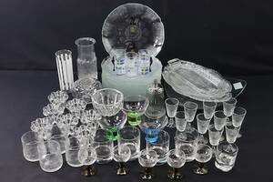 Glastallrikar