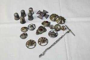 5 FINGERBORGAR SILVER, DRÄKTSMYCKEDELAR 