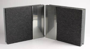 Bang  Olufsen. Par Beovox højttalere 2
