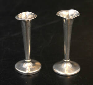 Vaser, ett par, silver 925 sterling, vikt ca 60 gr 2