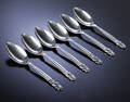 Georg Jensen Konge  Acorn seks frokost-dessertskeer af sølv, anno 1925. 6 