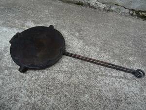 Ombyggt Våffeljärn i Gjutjärn 12