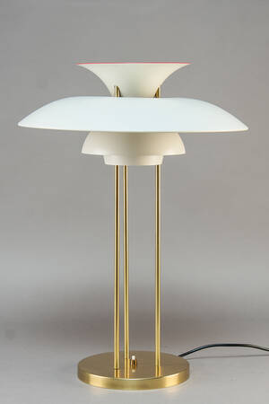 Poul Henningsen, PH5 bordlampe messing