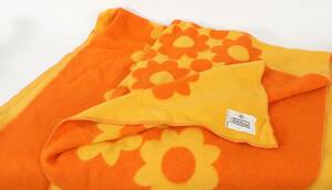 Plädar ett par, Tidstrand