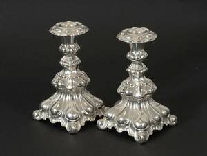 Ljusstakar ett par, rokokostil, nysilver, 1900-tal