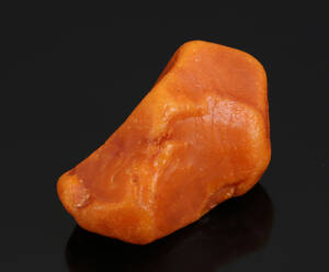 Dansk ravklump, 71 gr. Denne vare er sat til omsalg under nyt varenummer 4025005